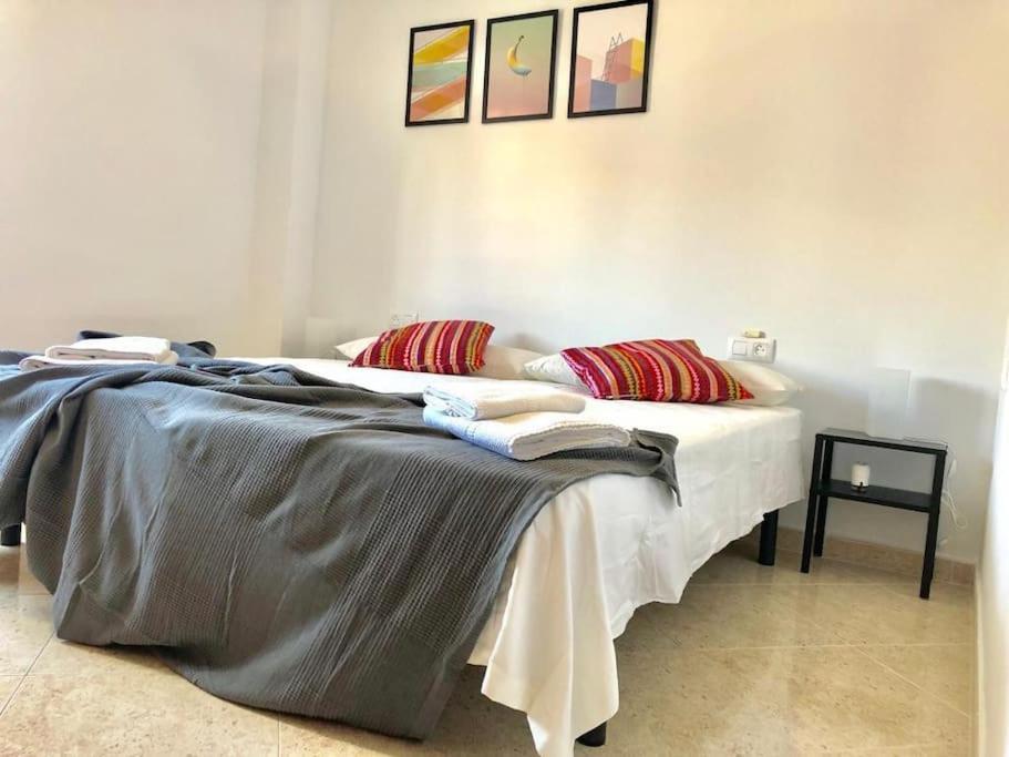 Resplandeciente Apto Cerca De La Playa En By Batuecas Apartament