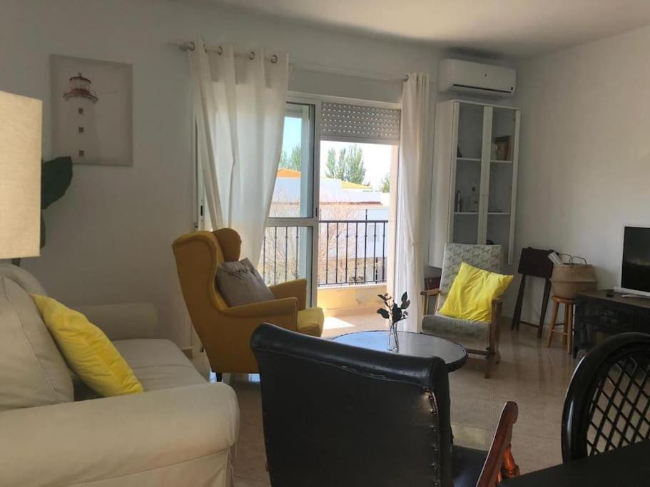 Resplandeciente Apto Cerca De La Playa En By Batuecas Apartament Isla Cristina